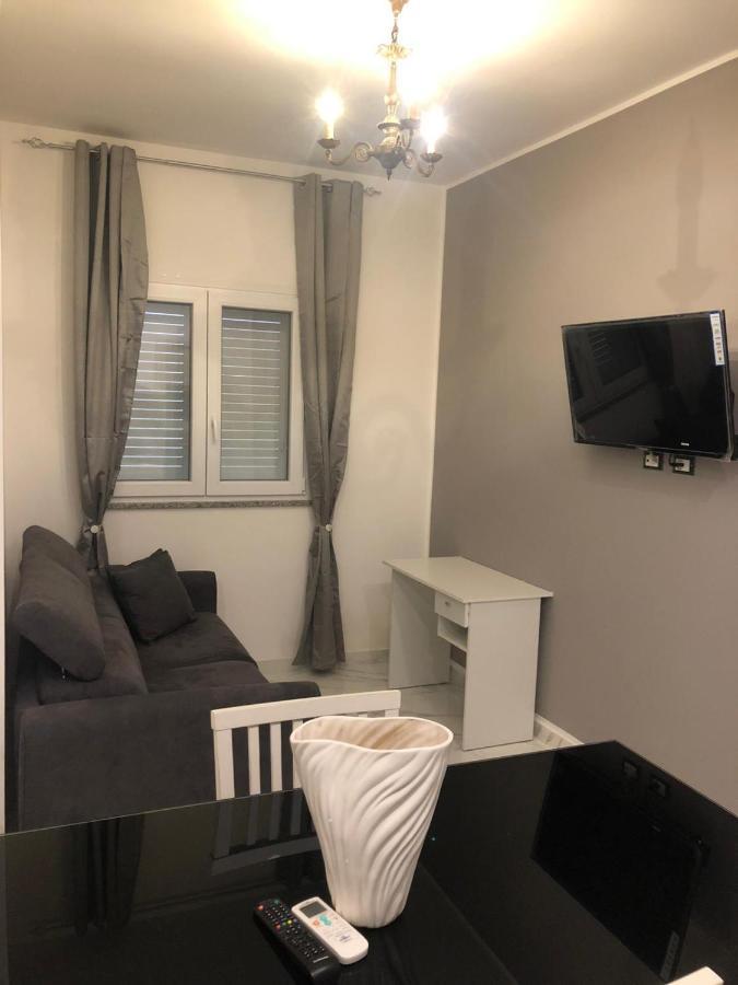 13 Minuti Dal Centro Bed & Breakfast เรจโจ ดี คาลาเบีย ภายนอก รูปภาพ