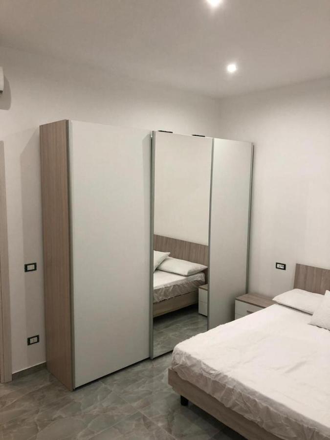 13 Minuti Dal Centro Bed & Breakfast เรจโจ ดี คาลาเบีย ภายนอก รูปภาพ