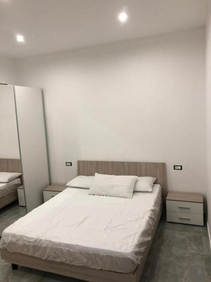 13 Minuti Dal Centro Bed & Breakfast เรจโจ ดี คาลาเบีย ภายนอก รูปภาพ